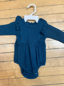 Organic cotton ruffle romper