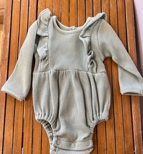 Load image into Gallery viewer, Organic cotton ruffle romper