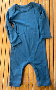 Long sleeve bamboo onsie