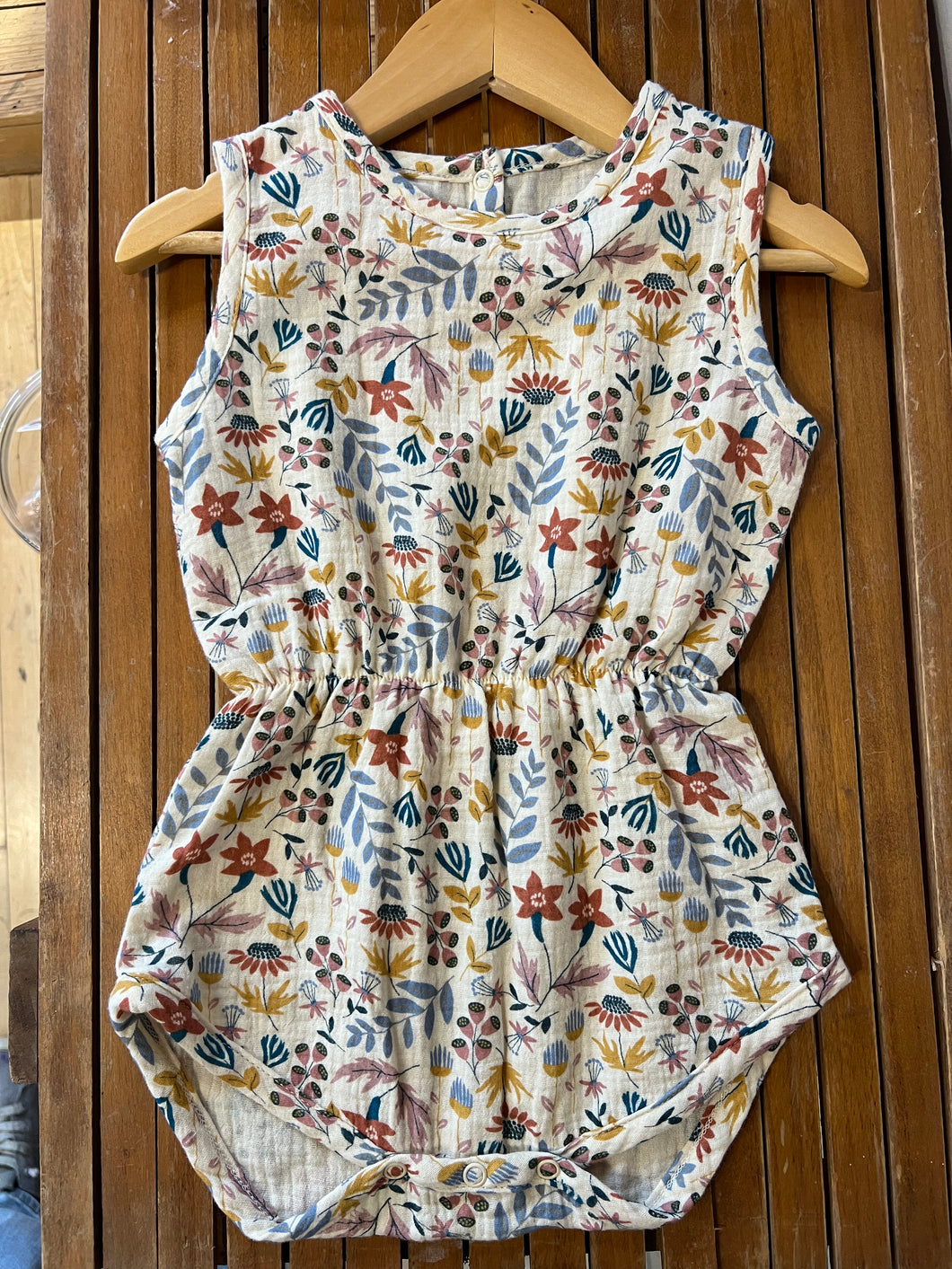 Organic cotton baby romper