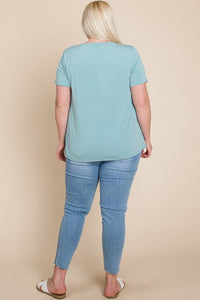 Curvy- Mint shirt