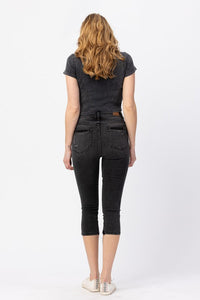 Judy Blue Capri Skinny- Black